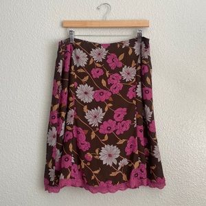 Pretty flower skirt with lace trim on the bottom